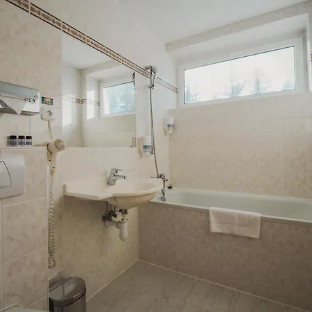 Отель Horec - Depandance Hotela Hubert Vital 3*