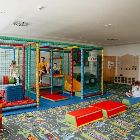 Horec - Depandance Hotela Hubert Vital 3*